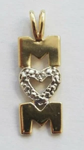 DIJE COLGANTE PERSONALIZADO ORO AMARILLO 14 QUILATES "MAMÁ" - Imagen 1 de 3