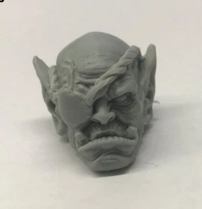 Mythic Legions toppa occhi di orco compatibile ML 1:12 in resina fusa personalizzata - Foto 1 di 1