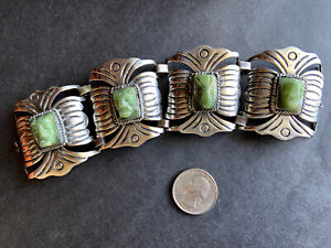 BOLD ANTIQUE MEXICAN STERLING SILVER GREEN ONYX or JADE MASK LINK BRACELET 6.5"