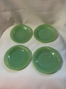 Juego de 4 platillos acanalados Jadite Fire King para horno solo usados en excelente estado 4,75"" vintage - Imagen 1 de 5