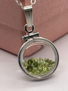 Diminutive Silver Peridot Shaker Locket Lucite, May Birthstone. 1.65 TCW - Picture 1 of 8