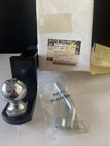 Toyota Sienna 2002 Ball Mount Kit PT21408982 OEM SYMES Pasadena - Picture 1 of 4
