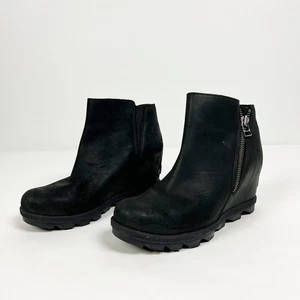 Sorel Arctic II Wedge Zip Bootie Black matte leather Women's Size 8 - Picture 1 of 11