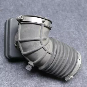 1997-1999 Malibu 2.4 Air Intake Corner Duct Tube w/Resonator 24574955 OEM 75714 - Foto 1 di 6