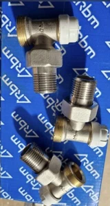 Detentore Rbm termosifoni caloriferi Angolo X Rame O Multistrato X 3/8 - Foto 1 di 1