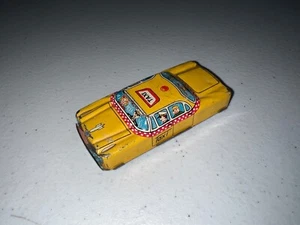 Vintage 1950's NT ~ Litho Tin Toy Friction Car ~ Yellow Taxi ~ Nakamura ~ Japan - Picture 1 of 4