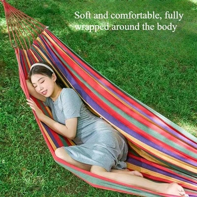 Una hamaca imprescindible para siestas de camping, con diseño antivuelco para solucionar el problema Foto 1 de 4