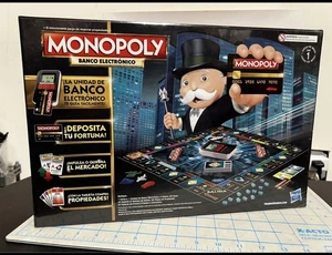 NEW ! Monopoly Game Banco Electronico Hasbro Electronic ( Spanish Edition-sealed - Picture 1 of 7
