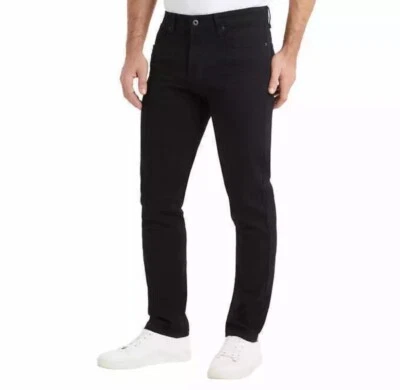 Nuevos pantalones de mezclilla elásticos bidireccionales calce recto Kenneth Cole para hombre negros o azules Foto 1 de 4