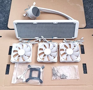 Fractal Design Intel CPU LED RGB Water Cooler 360mm ATX case triple fan - Afbeelding 1 van 5