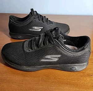 Skechers GoStep Life Schuh 9,5 schwarz - Bild 1 von 7