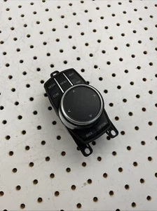 BMW F30 F22 F36 F48 F15 IDRIVE NAVIGATION CONTROLLER JOYSTICK KNOB OEM - Picture 1 of 5