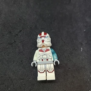 Lego Star Wars Jek-14 mit Helm Lichtschwert sw0475 Set 75018 RAR Minifigur - Bild 1 von 4