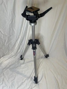 Bogen Manfrotto 3001 tripod With 3029 Head (No Quick Release Plate) - Picture 1 of 7