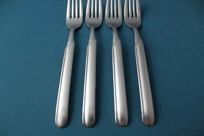 4 Dinner Forks JA Henckels SYNERGY 18/10 Stainless China 8" - Image 1 of 4