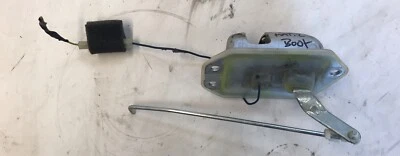 Chevrolet Matiz Boot Latch, Catch, Rear Mechanism, Boot Mounted - Image 1 of 3