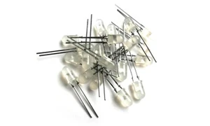 VQA13 (TLR116A) LED diode Ø5 mm Diffused Milk Diode RED / RFT NOS (20 pieces) - Picture 1 of 3