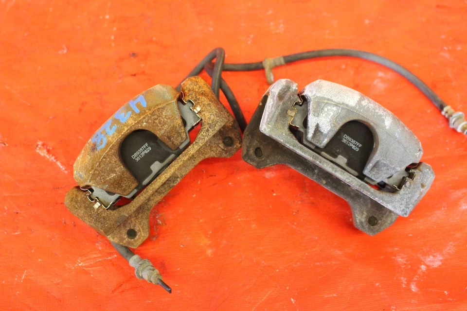 2005-06 ACURA RSX-S K20Z1 OEM FACTORY LH RH FRONT BRAKE CALIPERS DC5 #4328 - Image 1 of 1