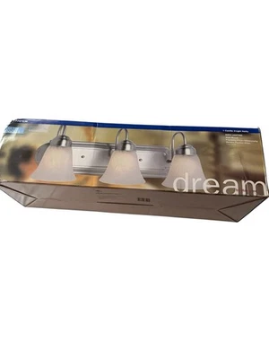 Hampton 3 Light Vanity Bath Lightting Satin Nickel Finish Glass frosted Shade - Imagem 1 de 2