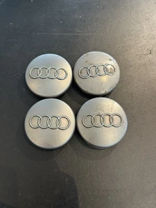 4x Original Audi 4BO601170 Rad Naben Kappen Felgen Deckel Radzier Silber Grau - Bild 1 von 3