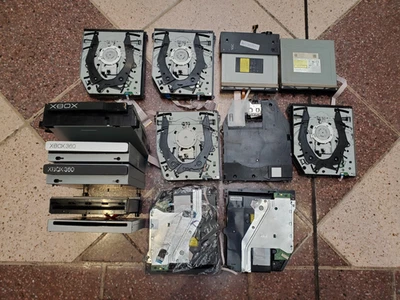 Broken or Untested Disc Drives For Parts Lot - Image 1 of 3