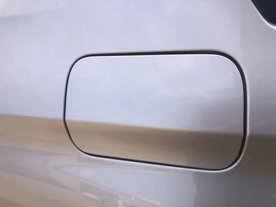 BMW 328i 2014 llenado de combustible tapa de gas puerta 950233 Foto 1 de 4