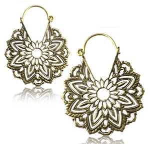 PAIR 18g (1MM) MANDALA FLOWER 1" 5/8 INCH POLISHED BRASS PLUGS EARRINGS GAUGES - Picture 1 of 1