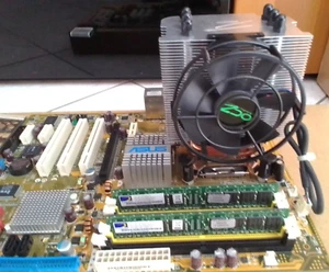 ASUS   P5LD2+CPU PENTIUM D 3.4 GHZ+ 2GB DDR2-DISSIPATORE "OCZ"-TESTATA OK !!! - Foto 1 di 12