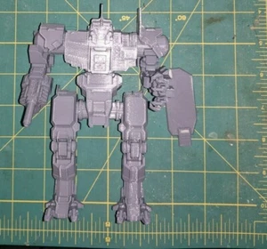 Centurion mech plastic 18mm scale (6" tall) Display size - Picture 1 of 1