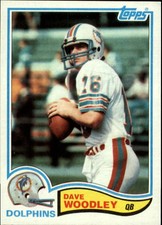1982 (DOLPHINS) Topps #140 David Woodley