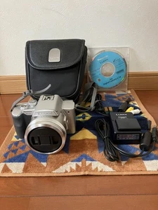 Panasonic LUMIX DMC FZ20 Digital Camera with LCD Case Charger SD Japan - Picture 1 of 4