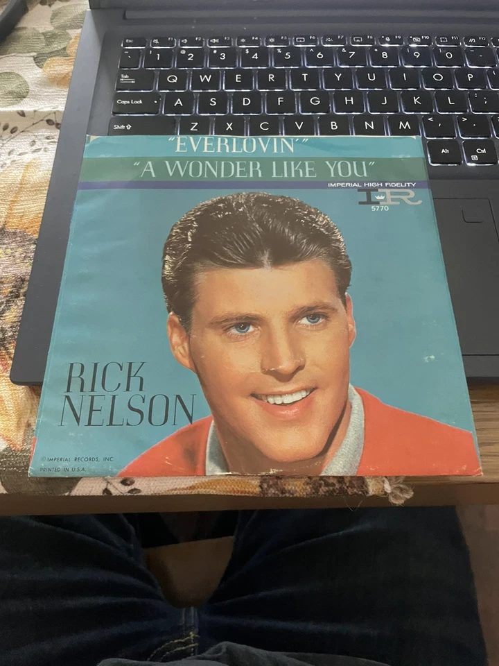Rick Nelson 45 With Picture Sleeve A Wonder Like You-Everlovin Foto 1 de 4