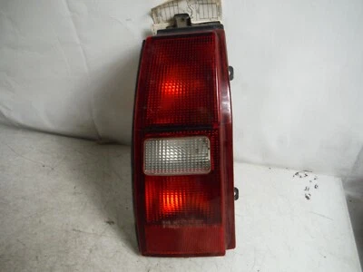 Conjunto de lámpara de luz trasera izquierda Mercury Tracer Wagon Driver 1995 OEM 1991-1996 Foto 1 de 4