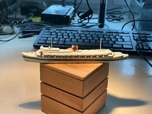 Wilhelm Gustloff 1/1250 Wiking Schiffsmodell , Lazarettdesigne - Bild 1 von 2