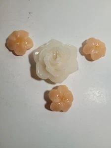 Lote de 4 Velas Flotantes Flor Rosa Blanco 1.5"- 2.5" Nuevas - Imagen 1 de 2