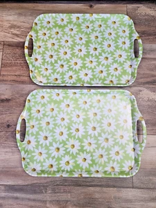 Zak Designs 2022 Green & White Yellow Daisy Melamine Serving Trays - Picture 1 of 8