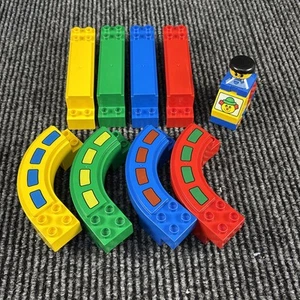 Lot of 7 Lego Duplo Mono Rail Track Set Red Green Blue Train Track - Picture 1 of 8