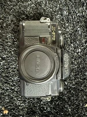 Solo cuerpo de cámara fotográfica Minolta X-570 (X-500) 35 mm SLR Foto 1 de 4