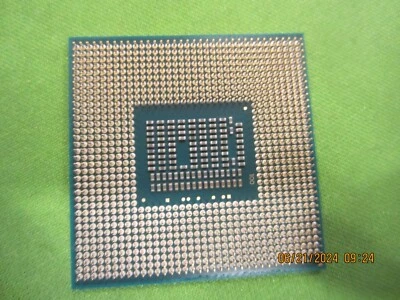 SR0N1 Intel Core I3-3110m 2.4ghz 3mb Socket G2 Mobile CPU Processor - Image 1 of 2