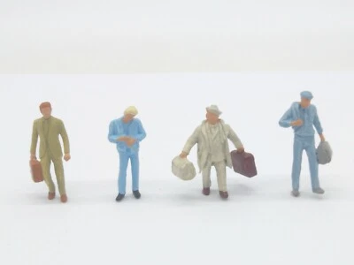 Preiser Figures Male Passengers - OO/HO - (Unused) Mint Condition - Image 1 of 4