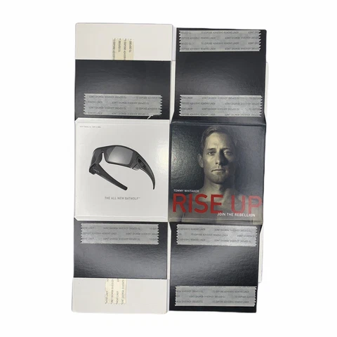 OAKLEY 2011 Surfing Tommy Whitaker Batwolf Sunglasses 3.5” cube Shelf display Cover