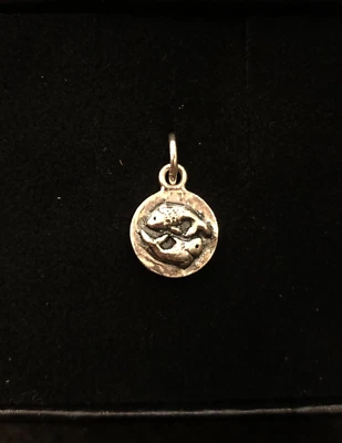 Giovanni Raspini Zodiaco: Pesci-Gioielleria Ottaviani Roma dal 1894 - Immagine 1 di 2