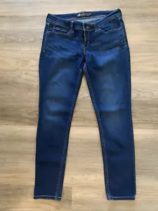 Pantalones de mezclilla ajustados de tiro bajo Levis Demi Curve para mujer talla 30 lavado oscuro - Imagen 1 de 16