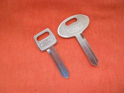 2 FORD MUSTANG ORIGINAL KEY BLANKS 1984 - 1993 - Image 1 of 4