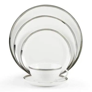 Mikasa Blakeslee Platinum 5 Piece Place Setting H1784 - Picture 1 of 2