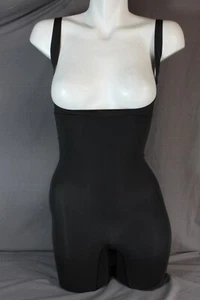 Body negro de una pieza Spanx para mujer talla pequeña - Imagen 1 de 7