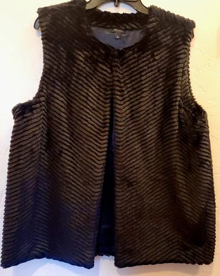 CHALECO TALBOTS MUJER TALLA GRANDE NEGRO SUAVE IMITACIÓN PIEL con FORRO SATINADO Foto 1 de 4