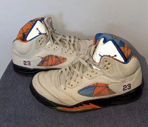 Zapatillas Nike Air Jordan 5 Retro International Flight Talla 9.5 136027-148 - Imagen 1 de 18