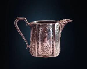 Walker and Hall Milk jug silver plated early 20th century 3.5 inch tall superb - Picture 1 of 15