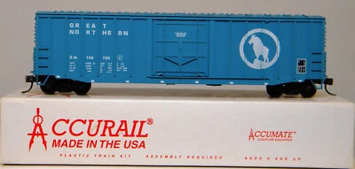 HO Accurail #5606 50' Exterior Post Boxcar Great Northern #138725 Built Up - Image 1 of 3